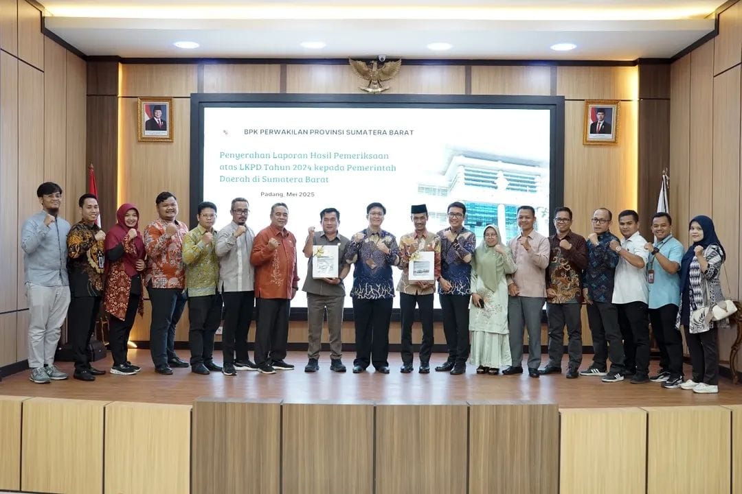 Ketua DPRD Solok Selatan Martius Turut Menyampaikan Pandangannya Atas Capaian Opini WTP