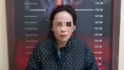 Seorang Ibu Rumah Tangga Diciduk Polisi Saat Ingin Melakukan Transaksi Narkoba dan Memiliki Senpi Ilegal