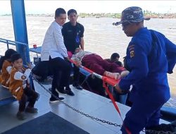 Dibutuhkan Masyarakat, Ambulance Apung Polairud Pos Pangkalan Sandar Upang Kembali Antar Warga Sakit