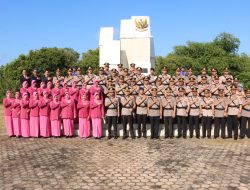 Polres Banyuasin Ziarah Makam Pahlawan, Sampaikan Penghormatan di Rangkaian Hari Bhayangkara ke-79