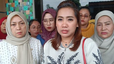 Baju Anak Kami Masih Berdarah: Tangisan Keluarga di Sidang Penembakan Tiga Anggota Polri