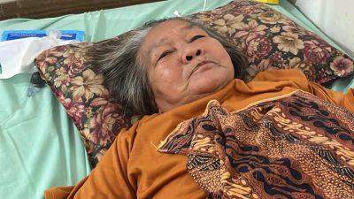 Lansia Warga Kaliberau Dilarikan ke RSUD Baylen, Diduga Dampak Semburan Gas Sumur Minyak Ilegal, POSE RI Tuding Kades dan APH ‘Masuk Angin’