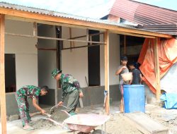 Bapak Nano Senang, Rehab Rumah RTLH di Program TMMD ke-125 Kodim 0309/Solok Segera Selesai