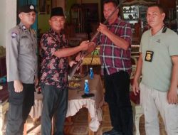 Warga Serahkan Senpi Rakitan Ke Polsek BTS Ulu Musirawas.