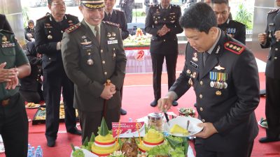 Datangi Mapolresta Surakarta, Dandim 0735/Surakarta Berikan Ucapan Selamat Hari Bhayangkara Ke-79