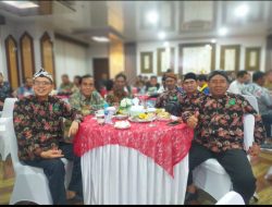 HUT Bhayangkara ke -79, Polda Sumsel Nobar Wayang Kulit Bersama Masyarakat