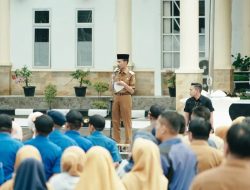 Wabup Yulian Efi Pimpin Apel, Ucap Ulang Tahun Koperasi serta Tegaskan Komitmen Pendidikan dan Disiplin ASN