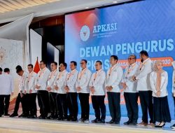 Dilantik Sebagai Pengurus Dewan APKASI, Bupati Khairunas Siap Perkuat Sinergi Antar Kabupaten Se-Indonesia