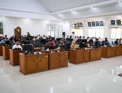 Delapan fraksi Sampaikan Pandangan Umum Terhadap Nota RPJMD Tanah Datar