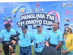 Komandan Lanud Adi Soemarmo Tutup Kejuaraan Internasional Paralayang Panglima TNI Dan Telomoyo Cup IX