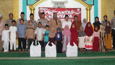 Polres Banyuasin Gelar Kegiatan Polantas Menyapa dan bakti Sosial