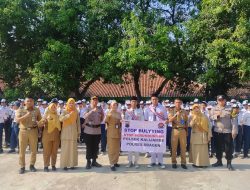 Pembinaan Humanis di Sekolah, Begini Penyampaian Kapolsek Kalijambe Saat Jadi Pembina Upacara