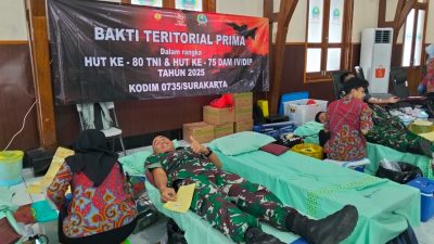 Kodim 0735/Surakarta Gelar Bakti Teritorial Prima Donor Darah Dan CKG dalam Rangka HUT Ke – 80 TNI dan HUT Ke – 75 Dam IV/Dip