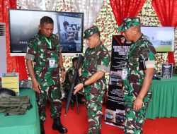 Pussimpur Kodiklatad Tampilkan Prototipe SIMPAN Hololens 2 di TNI FAIR 2025