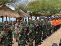 Kodim 0730/Gunungkidul melaksanakan kegiatan  Karya Bakti pembersihan Pantai Slili