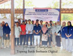 UNY Gandeng Dispar Gunungkidul Latih Pokdarwis Kampung Emas Kembangkan Pemasaran Topeng Batik Khas Putat