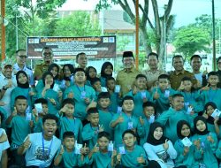 Walikota Payakumbuh Lepas  Tim Marching  Band  SD IT IPHI  Ikut Lomba Tingkat Nasional
