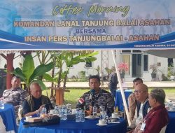 Suasana Akrab Di Coffe Morning Komandan Angkatan Laut TBA Dengan Wartawan Tanjungbalai-Asahan