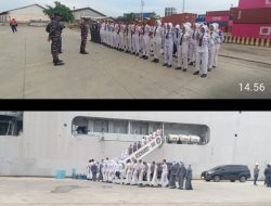 Generasi Muda Palembang Sambut KRI dr. Soeharso-990