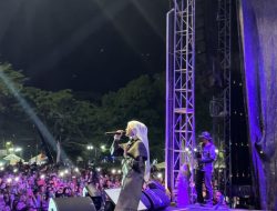 Diva Aurel Guncang Cindua Mato Talenta Muda Tanah Datar Bikin Ribuan Penonton Terpukau