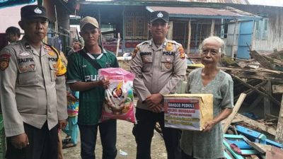 Polsek Sungsang Salurkan Bantuan ke Warga Korban Rumah Roboh Diterjang Angin Kencang