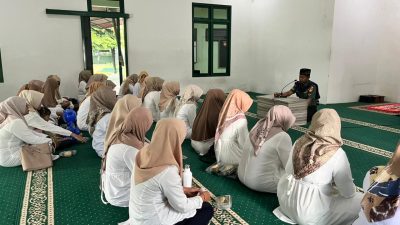 Persit KCK Cabang L Kodim Surakarta Gelar Doa Bersama untuk Korban Bencana Sumatra dan Aceh