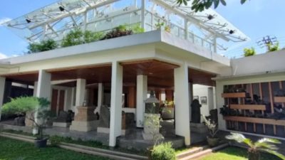 Kadisdikbud Kabupaten Boyolali, Dwi Hari Kuncoro membuka Sosialisasi Media Online di Museum R Hamong Wardoyo Boyolali.