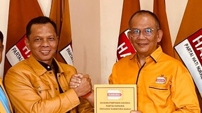 Resmi Terima SK, Asrul Jusan Dikukuhkan sebagai Ketua DPC Hanura Tanah Datar