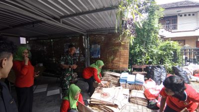 Babinsa Gajahan Dukung Program Bank Sampah, Ajak Warga Ubah Sampah Jadi Sumber Ekonomi