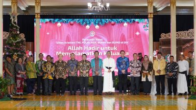 Danrem 072/Pamungkas Hadiri Perayaan Natal Umat Kristiani di Kepatihan Yogyakarta