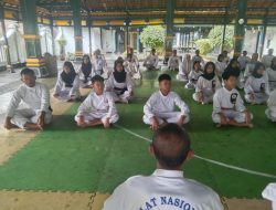 Latihan Bersama Keluarga Silat Nasional Perisai Diri Untuk Persiapan Ujian Kenaikan Tingkat