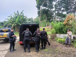 Polsek Leuwigoong Bersama Unit Jibom Gegana Brimobda Jabar Laksanakan Pemusnahan Munisi Proyektil
