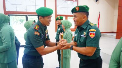 Kodim 0735/Surakarta Gelar Tradisi Pelepasan Dan Penerimaan Anggota Baru