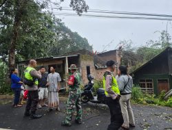 Angin puting beliung terjang tiga kecamatan, jalur Salatiga–Dadap Ayam terputus