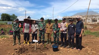Dalam Rangka Menciptakan Lingkungan Asri Dan Pelestarian Alam Giat Penanaman Pohon di Lingkungan Yonif TP 890/GS