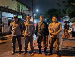 Pastikan Wilayah Aman, Piket Koramil 05/Pasar Kliwon Aktif Laksanakan Patroli Malam Bersama Linmas