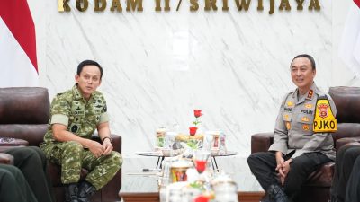 Pererat Sinergi TNI/ Polri Kapolda Sumsel Kunjungi Makodam II Sriwijaya