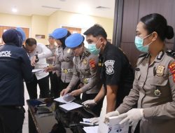 Tak Ada Ruang bagi Narkotika, Polda Sumsel Gelar Tes Urine Massal Internal