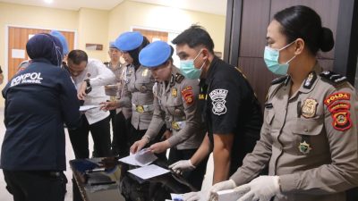 Tak Ada Ruang bagi Narkotika, Polda Sumsel Gelar Tes Urine Massal Internal