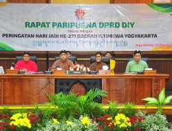Danrem 072/Pamungkas Hadiri Rapat Paripurna DPRD DIY Peringatan Hari Jadi ke-271 Daerah Istimewa Yogyakarta