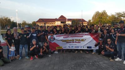 ‎FKJR Korwil Gunungkidul Tebar Kebaikan, Bagikan 600 Paket Takjil di Titik Nol Wonosari