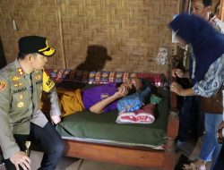 Kapolres dan Bupati Gunungkidul Kunjungi Bocah yang Putus Sekolah Demi Rawat Orang Tua