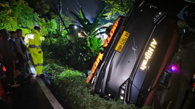 Bus PO Anugerah Masuk Jurang di Lahat, Laporan Darurat 110 Selamatkan Penumpang