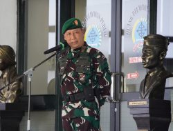 Menjelang Pindah Tugas, Danrem 072/Pamungkas Berikan Jamdan Sekaligus Pamitan