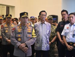 Danrem 072/Pamungkas Bersama Kapolri Tinjau Arus Mudik Lebaran di Yogyakarta