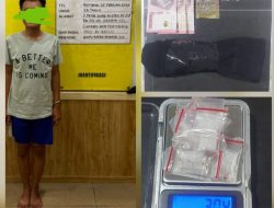Sabu 10 Paket Ditemukan di Saku Celana, Pengedar di Sukarami Palembang Dibekuk Unit 8 Satresnarkoba