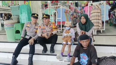 Tiga Bulan Jalan Kaki Dari Semarang, Keluarga Terlantar Diselamatkan Polres OKU