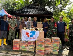 Tinjau Lokasi Banjir, Dandim 0735/ Surakarta Salurkan Bantuan Sembako