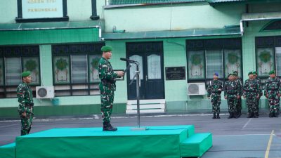 Upacara Bendera 17-an April 2026, Kasi Intel Kasrem 072/Pamungkas Bacakan Amanat Panglima TNI