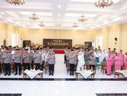 Polda DIY Lepas 33 Personel Calon Jamaah Haji 2026